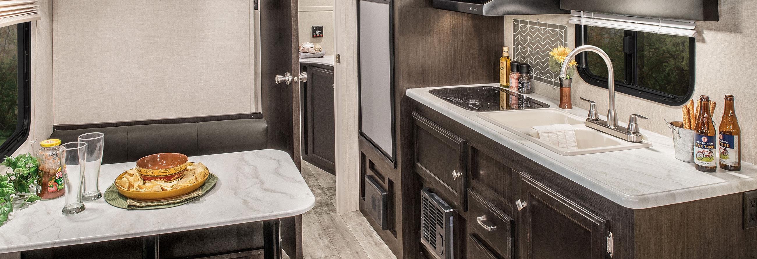 2019 Venture RV Sonic SN190VRB Travel Trailer Kitchen