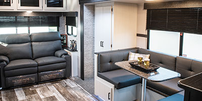 2020 Venture RV Stratus SR271VRS Travel Trailer Dinette