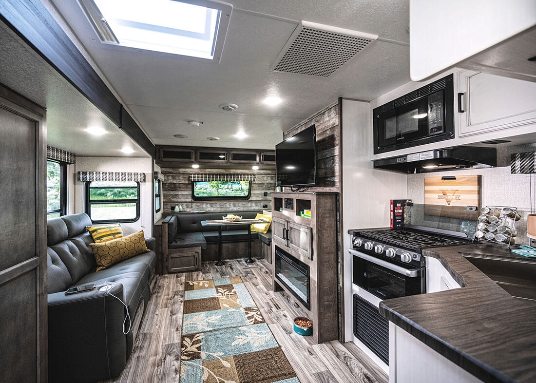 2023 Venture RV Stratus SR281VFD Travel Trailer Living Room